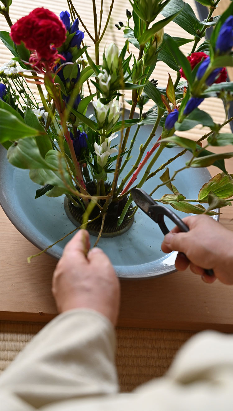 華道について | 宇都宮の茶道・華道（いけばな）教室 林風館